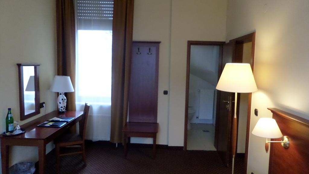 City Hotel 이다오베르슈타인 외부 사진